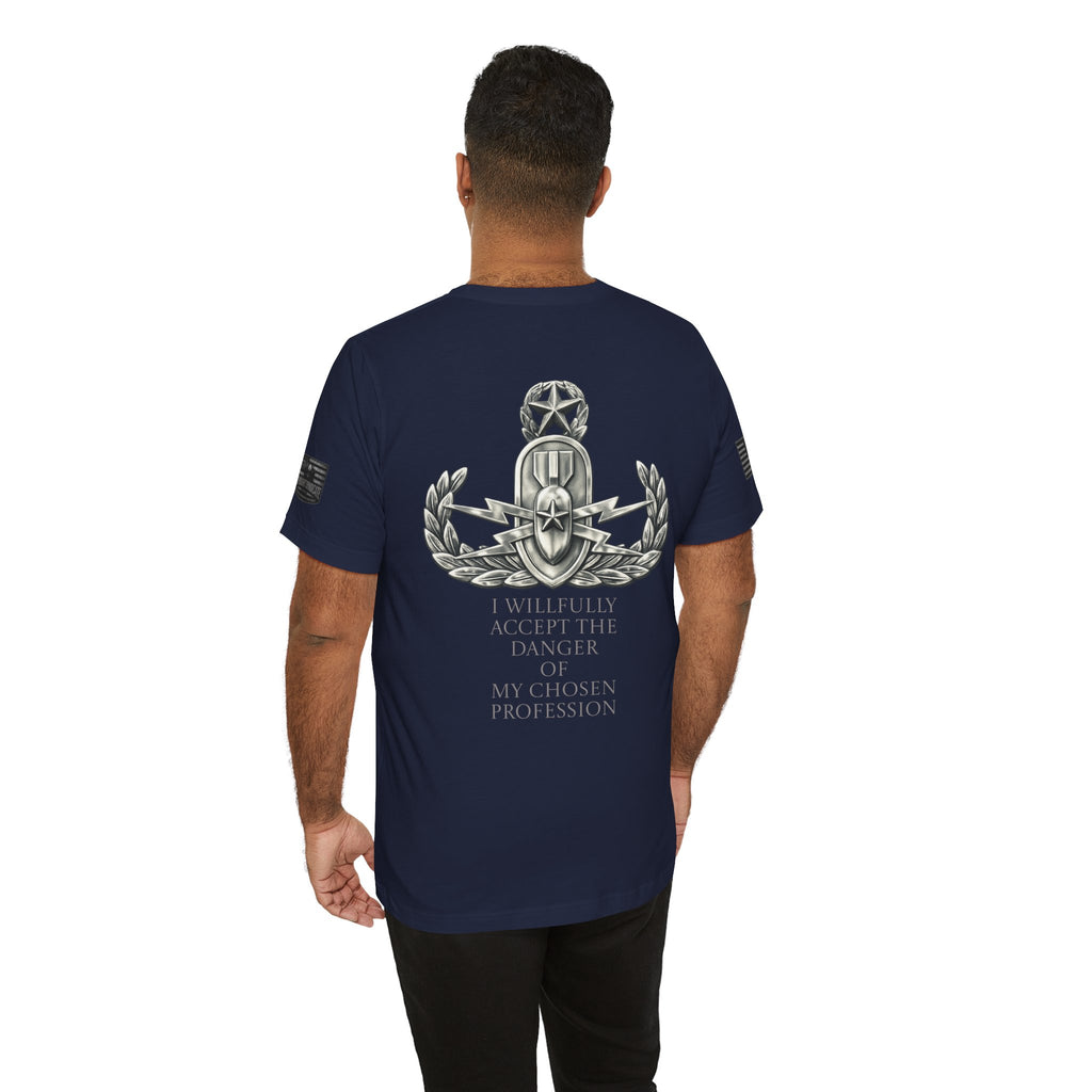 US Navy Master EOD Tech T-Shirt | Patriotic Tee for Veterans, Adult (13 and up), unisex